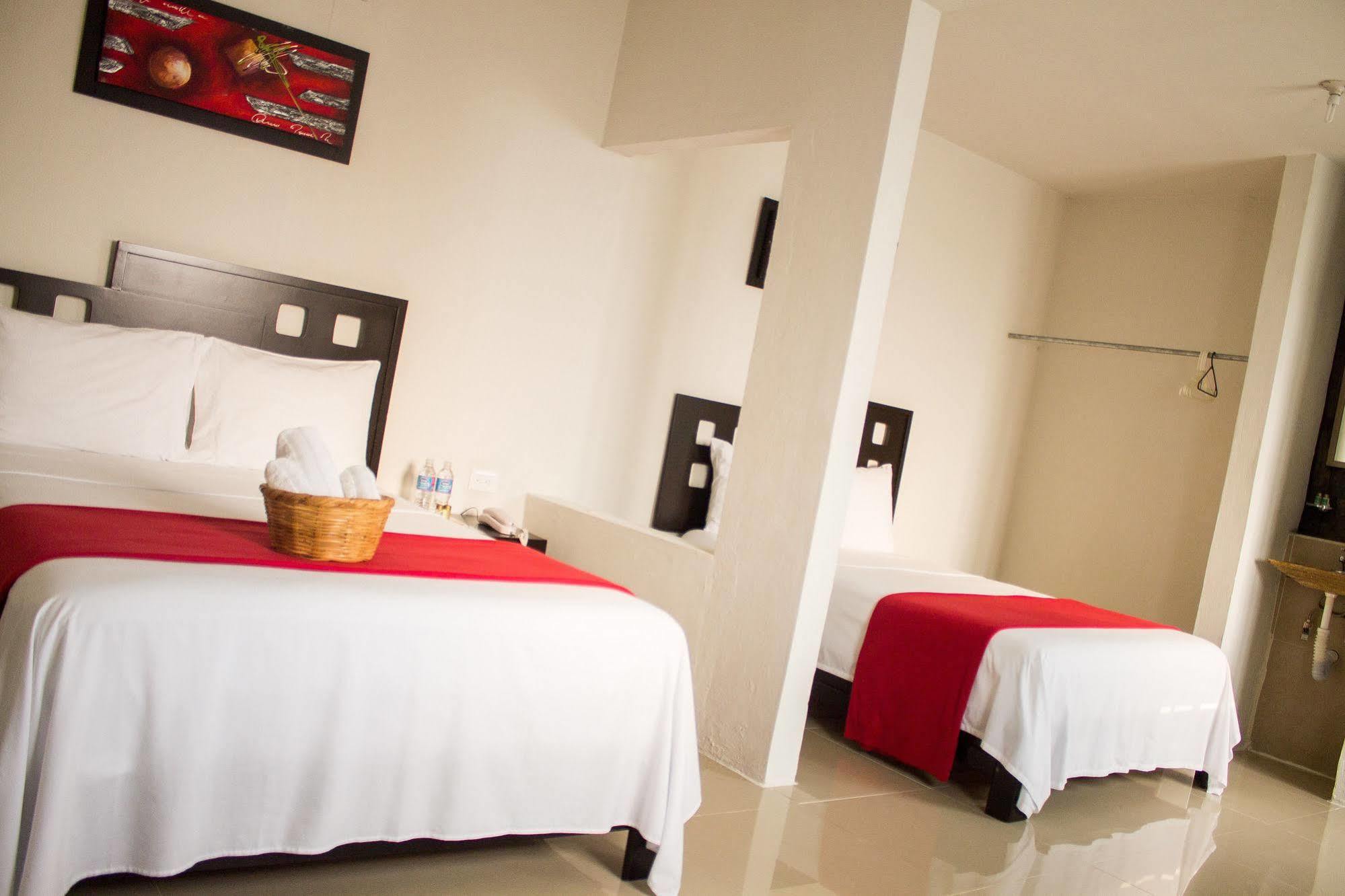 Rosvel Hotel Palenque Eksteriør billede